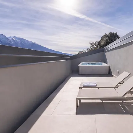 Incanto Luxury With A Panoramic Pool * לימונה סול גרדה