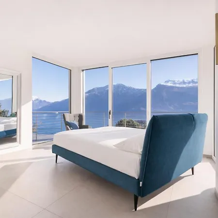 וילה Incanto Luxury With A Panoramic Pool לימונה סול גרדה