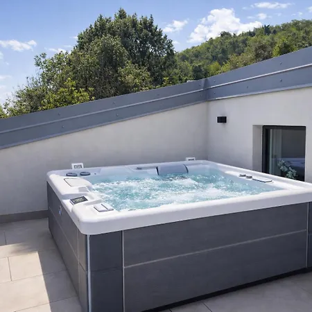 וילה Incanto Luxury With A Panoramic Pool *